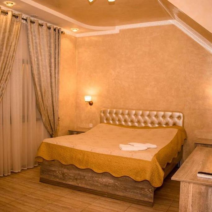 Galeon Hotel Бишкек Экстерьер фото
