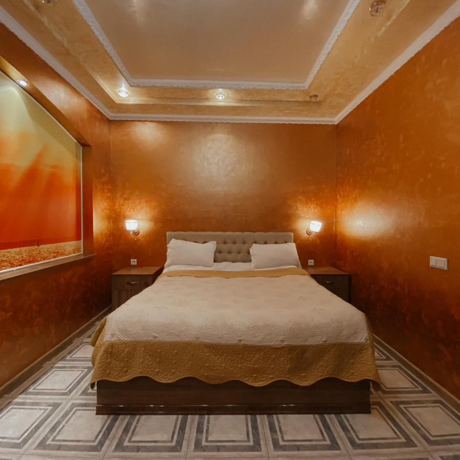 Galeon Hotel Бишкек Экстерьер фото