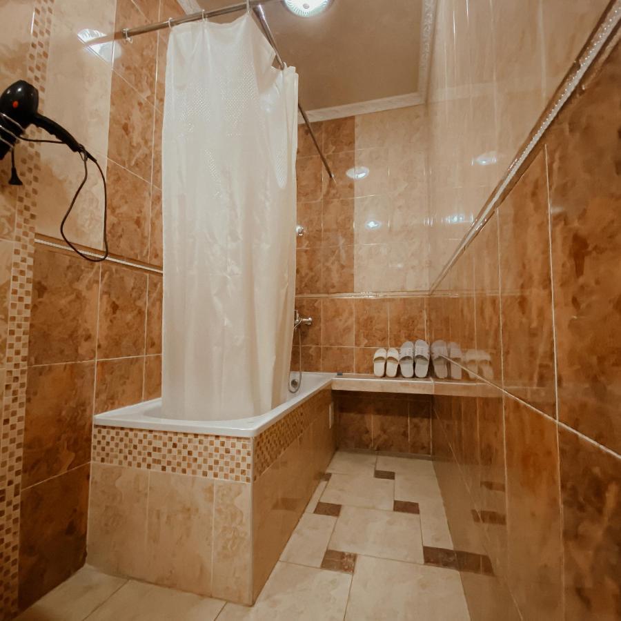 Galeon Hotel Бишкек Экстерьер фото