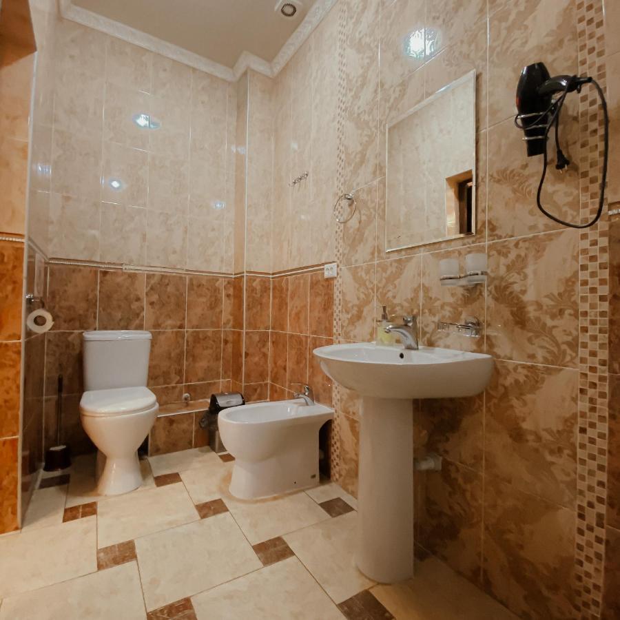 Galeon Hotel Бишкек Экстерьер фото